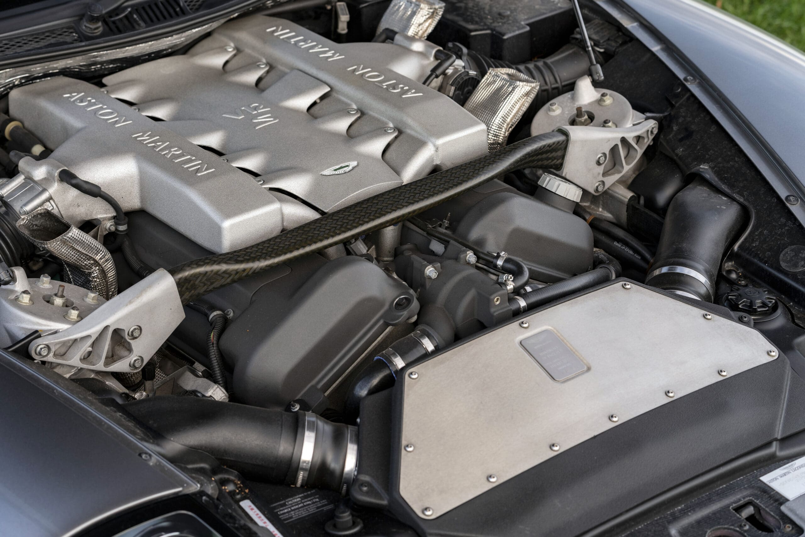 Aston Martin confirms ‘new’ V12